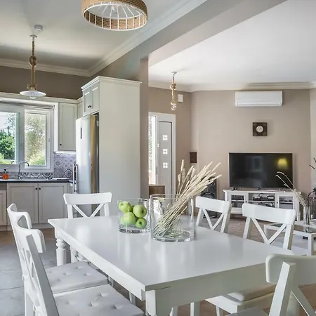 Julia's Style Apartment, Cephallonia Κάστρο