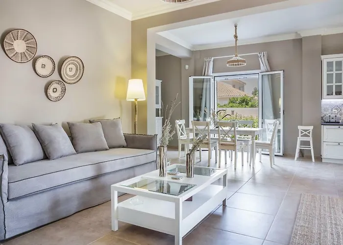 Julia's Style Apartment, Cephallonia * Kástron